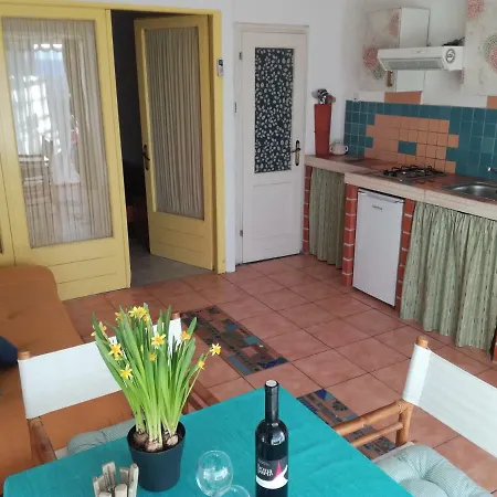 Jelavic Apartment *